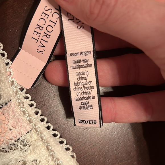 VS Dream Angels bra only - Picture 4 of 6